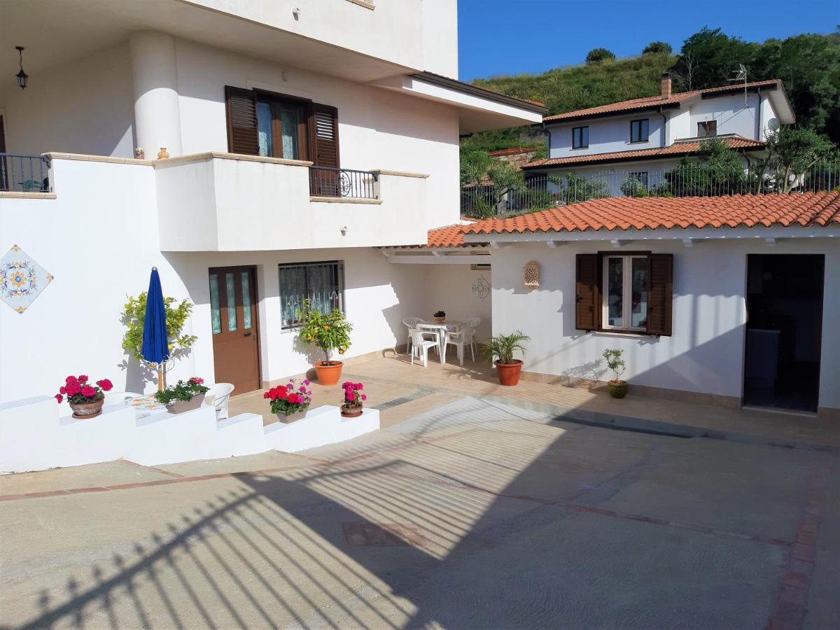 Casa Vacanze Bergamotto & Limoni Apartment Drapia Luaran gambar